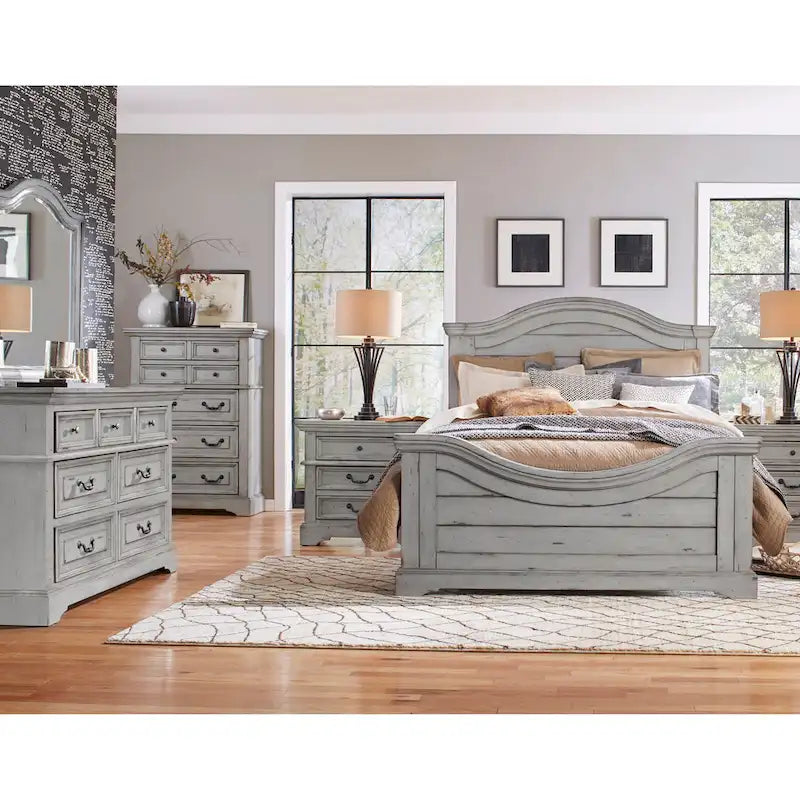 5-Drawer Distressed Wood Chest with Dovetail Construction